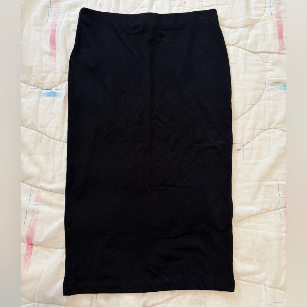 FOREVER 21 Classic Black Pencil Skirt, Size Small